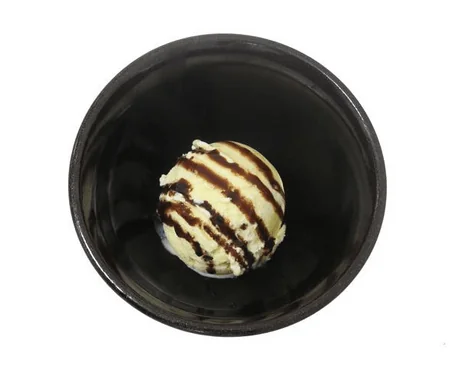 vanilla pod ice cream with chocolate sauce